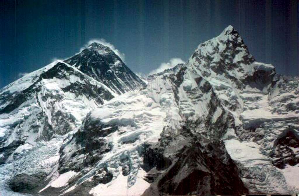 Everest background Nuptse...