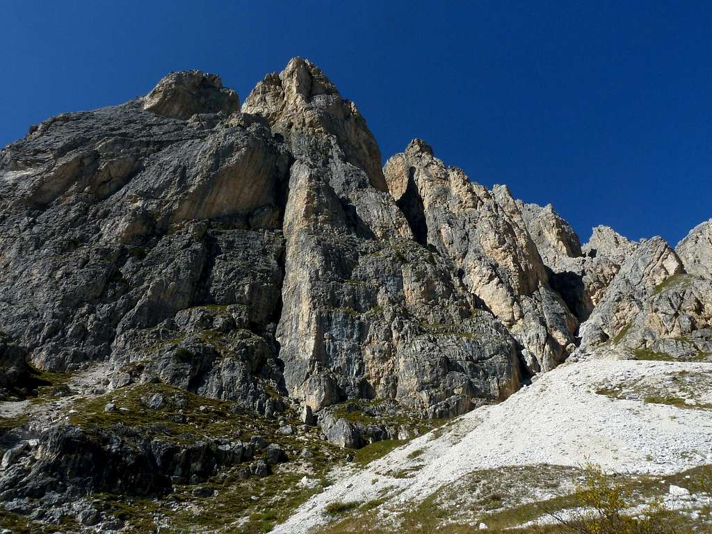 Torre Grande di Falzarego and Punta Alpini