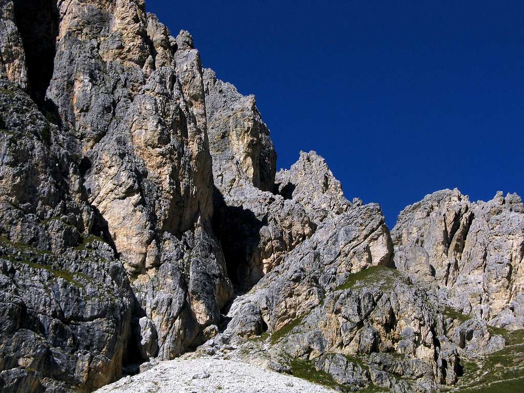 Punta Alpini South Ridge