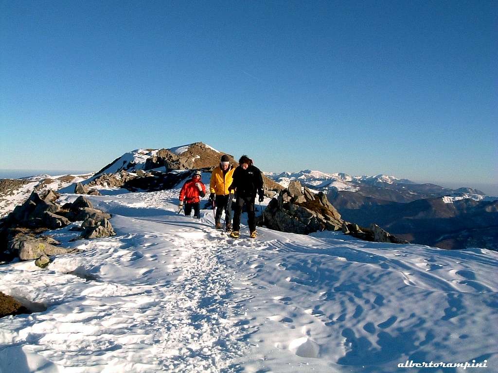 Alpe di Succiso summit crest