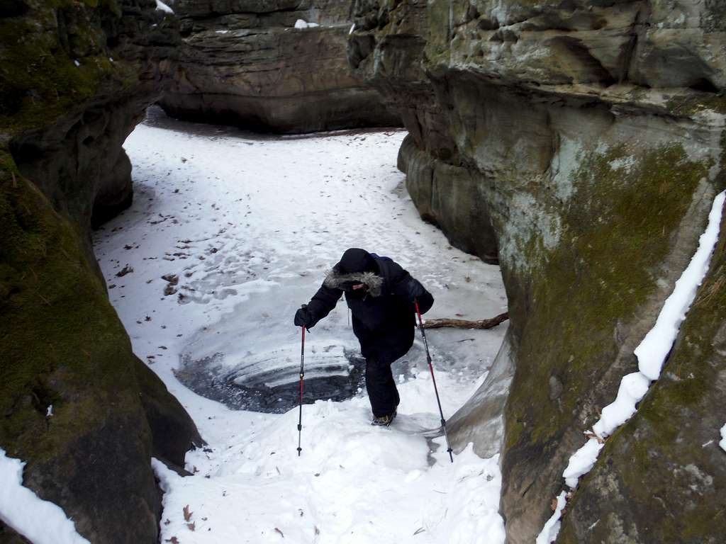 Ascending Falls in Pewit's Nest