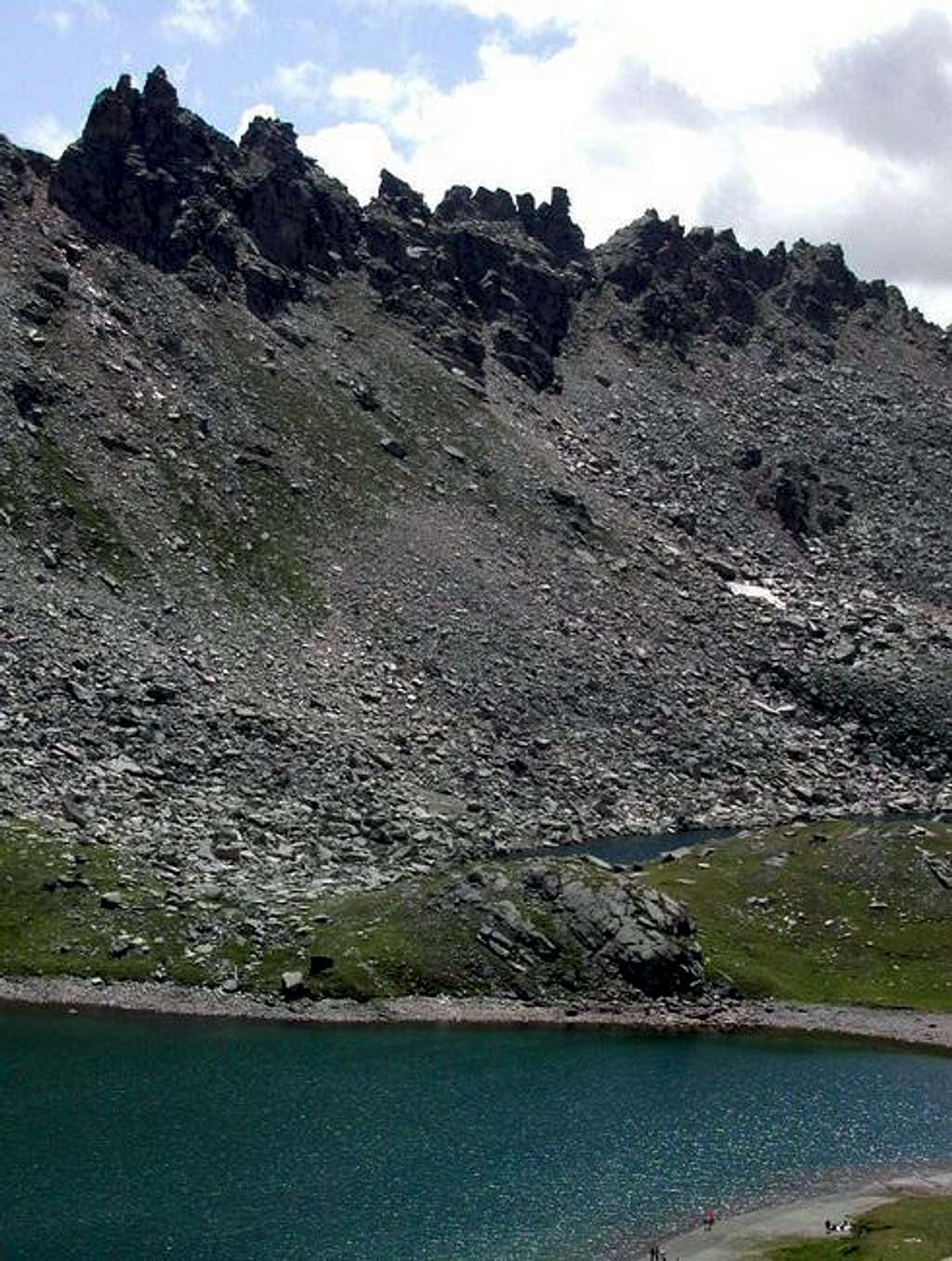 Gran Paradiso GROUP: Rocce del Nivolet <i>2760m</i> overhanging above Nivolet lakes