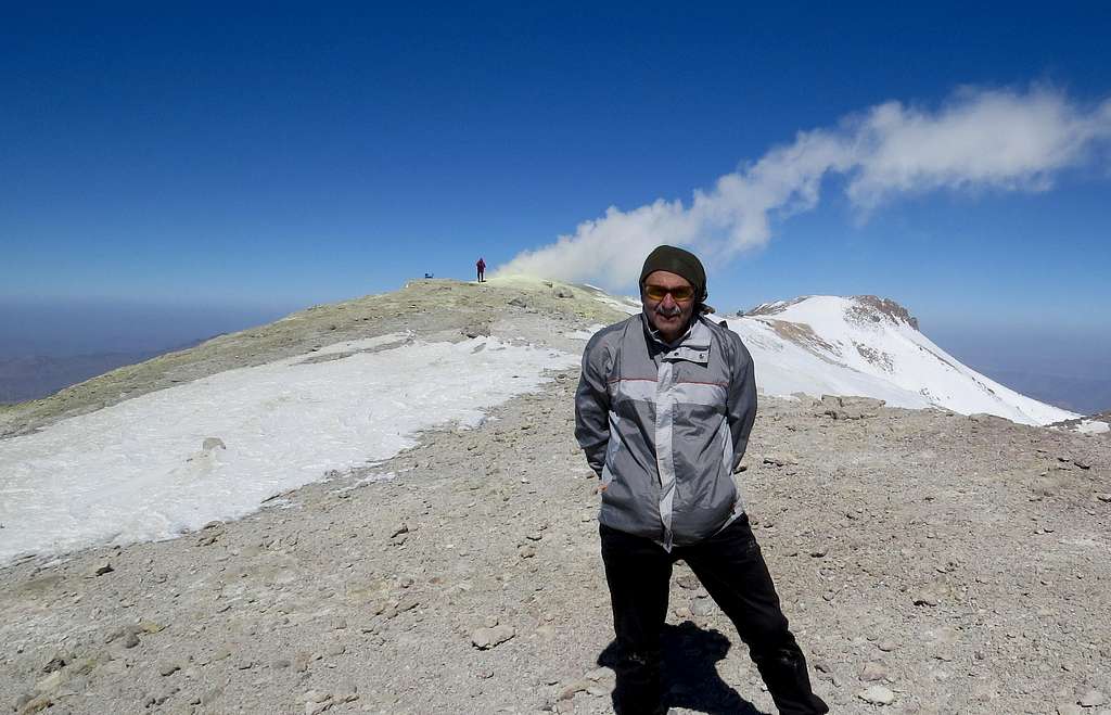 Taftan Summit