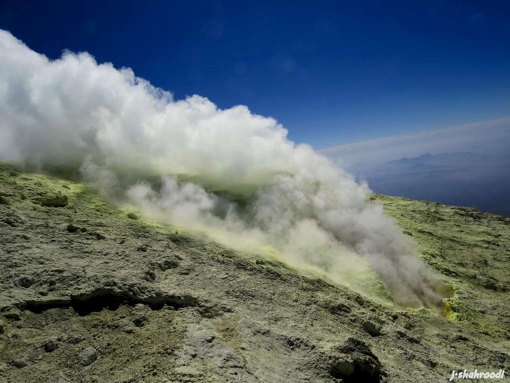 opening of taftan volcano