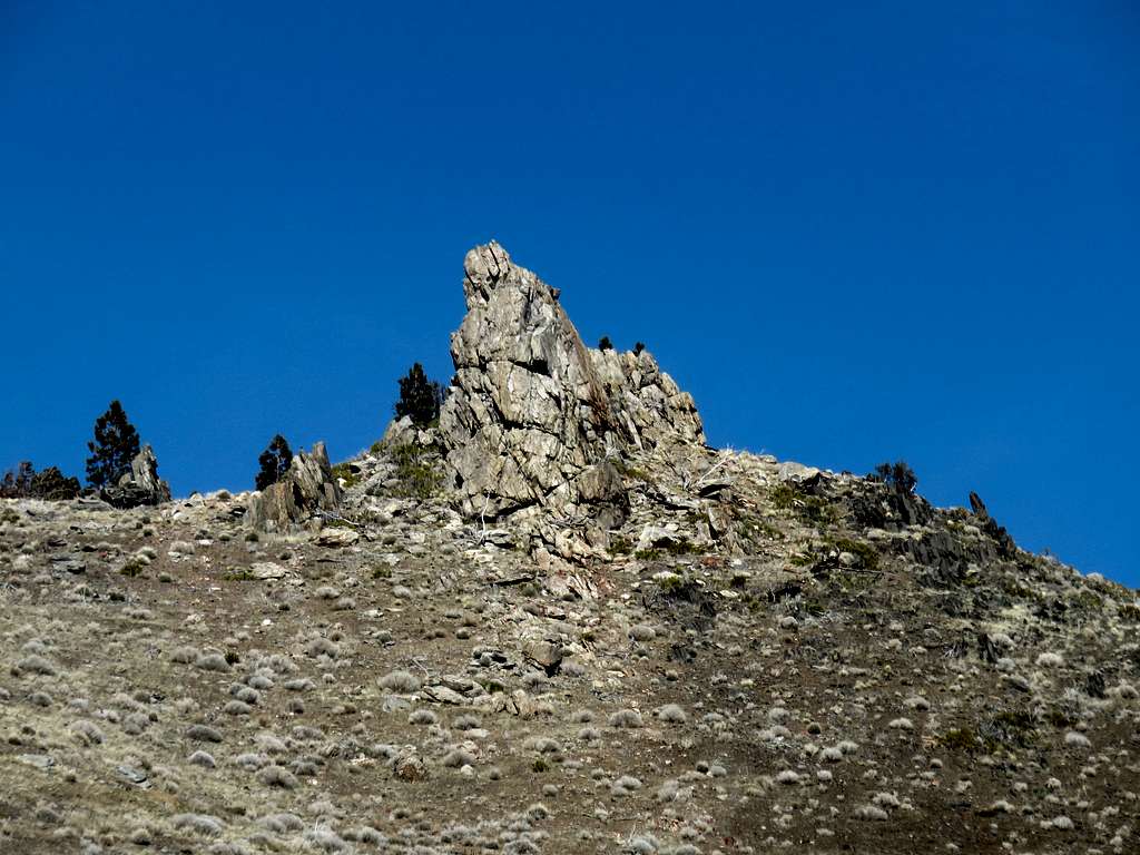Sharktooth rock on the east ridge