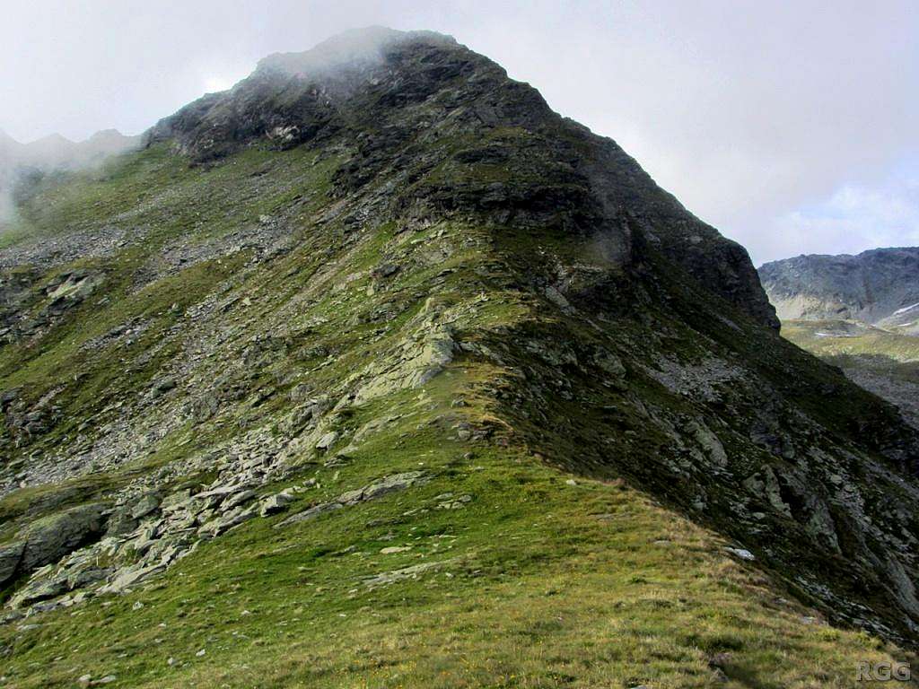 View up the Stutennock south ridge