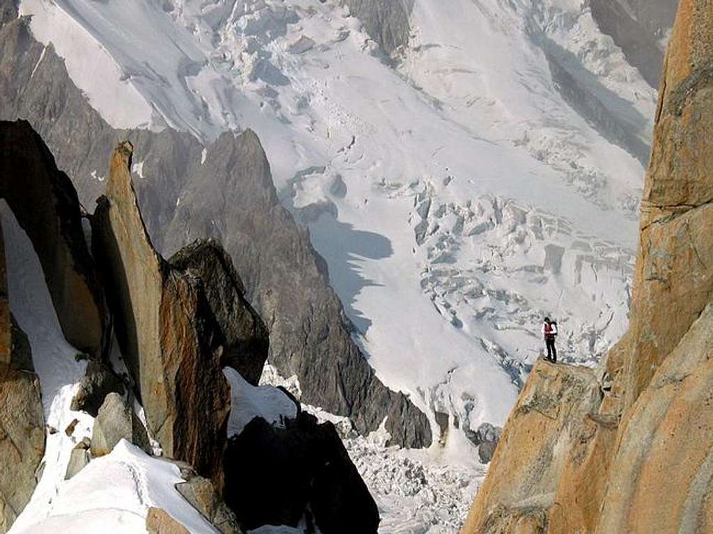 Climbing Aiuguille du Midi