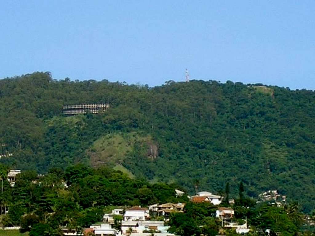 The summit of Parque da...