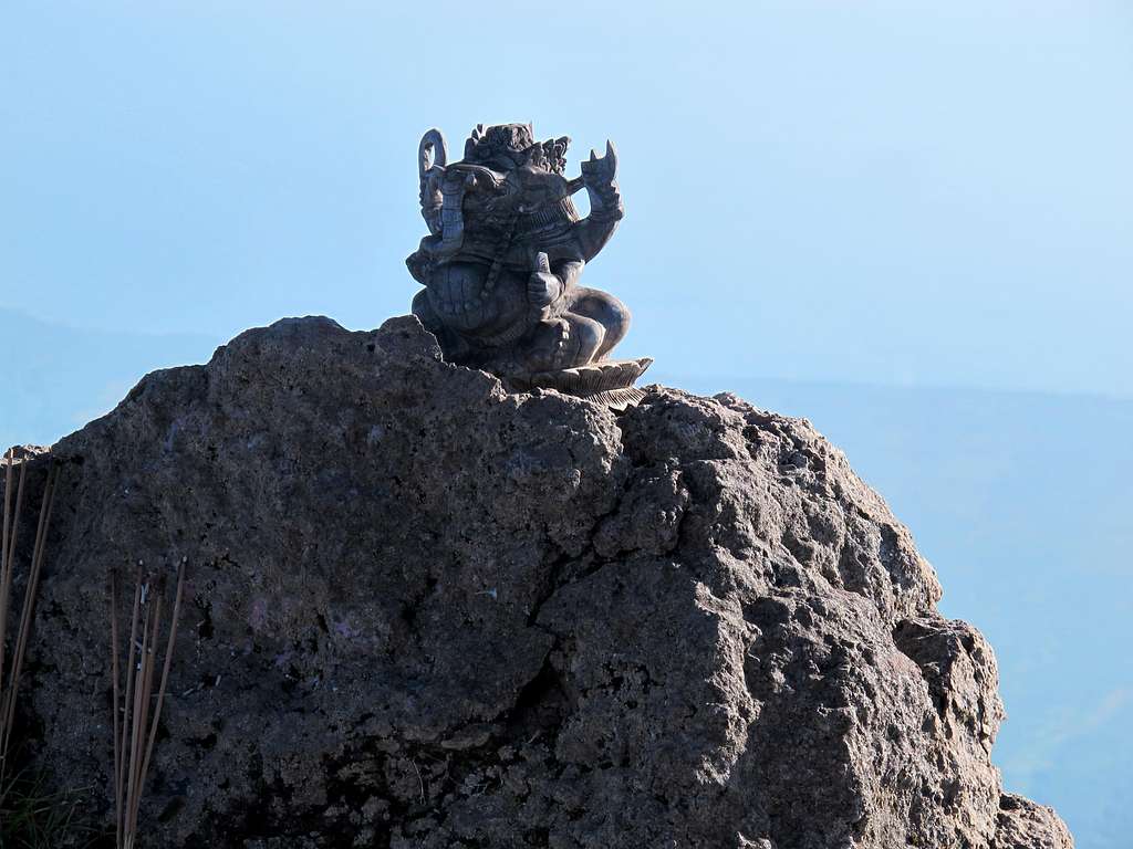 Little statue on top of Mt. Agung