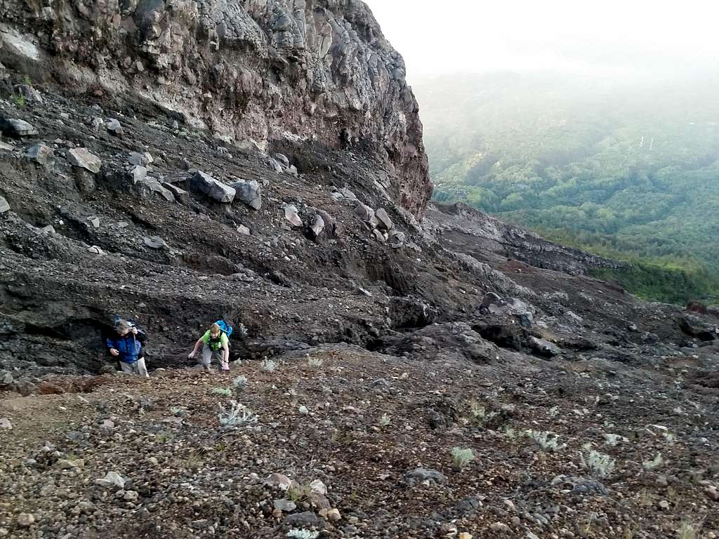 Climbing up the crossover route to Mt. Agung