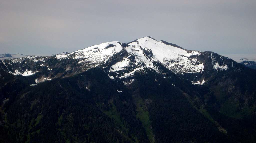 Mount Howard and Mount Mastiff from Dirtyface Peak