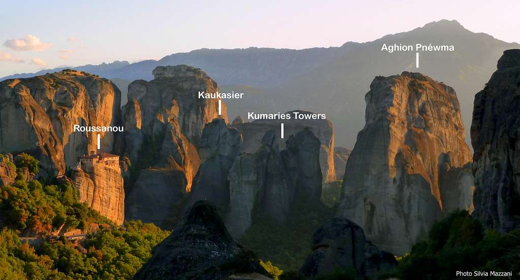 Aghion Pnéwma labelled pano - Meteora