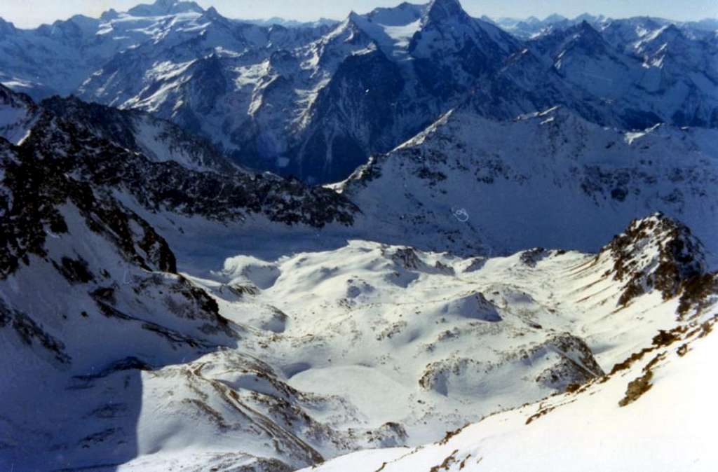 Trident de Comboé in winter from Monte Emilius 1975