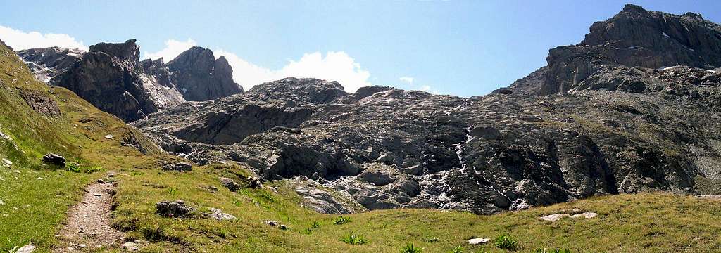 The rocky ramparts hiding Miserino lakes