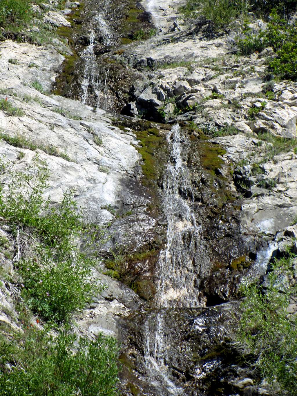 Deer Creek Waterfall