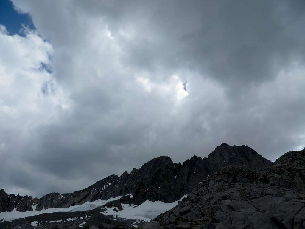 Dark clouds over Middle Palisade