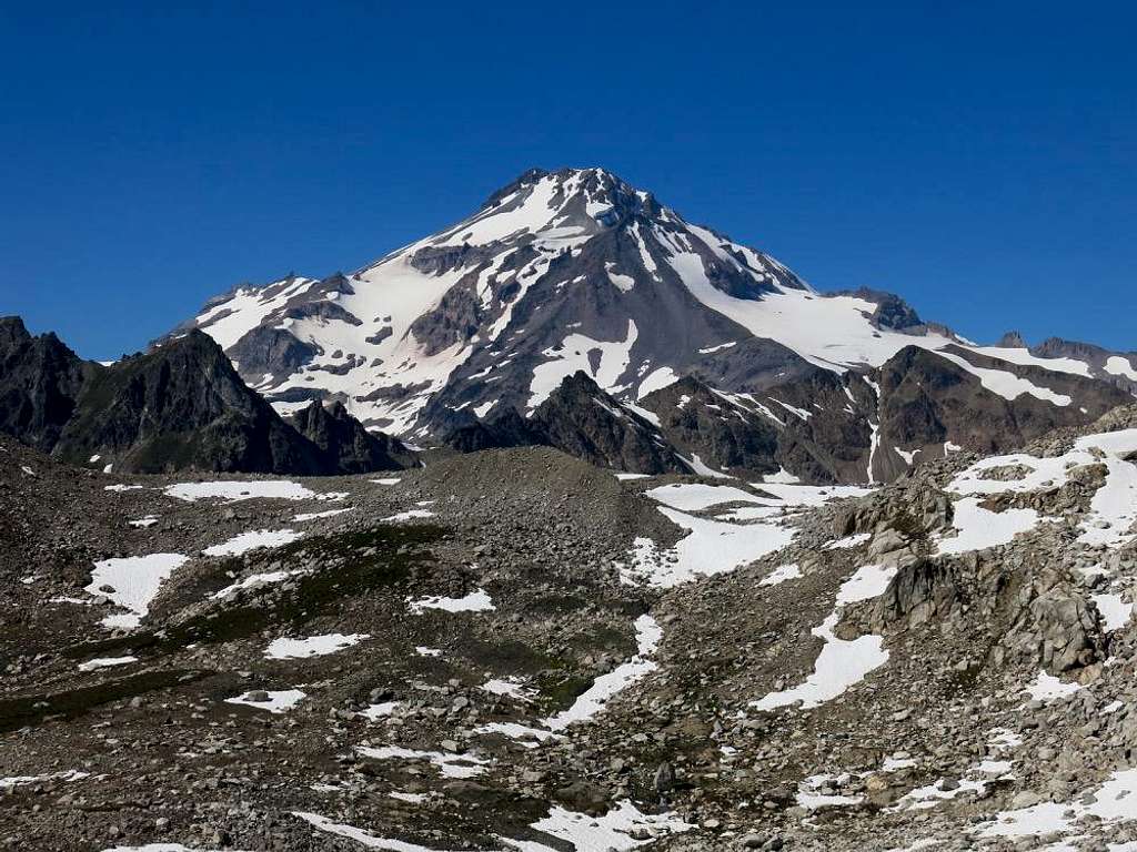 Glacier Peak from White Chuck Glacier