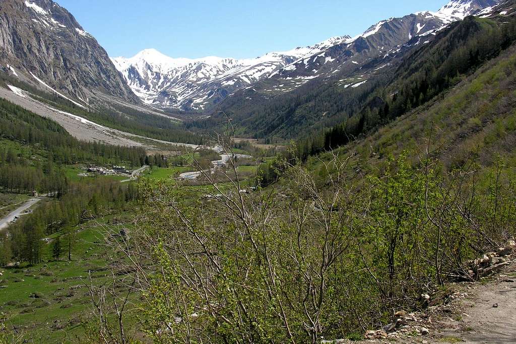 From Italian Val Ferret towards Mont de la Saxe 2005