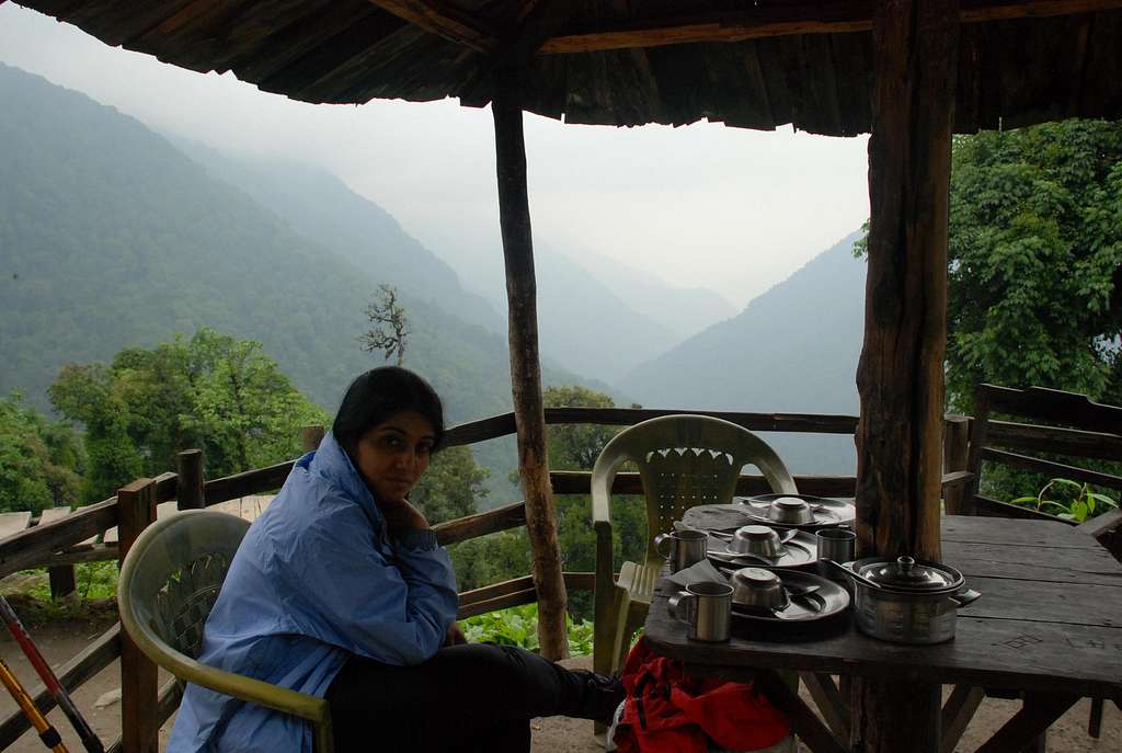 Tea at Bakhim campsite