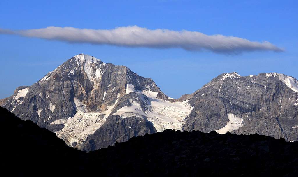 Thin cloud over Gran Zebrù and Monte Zebrù