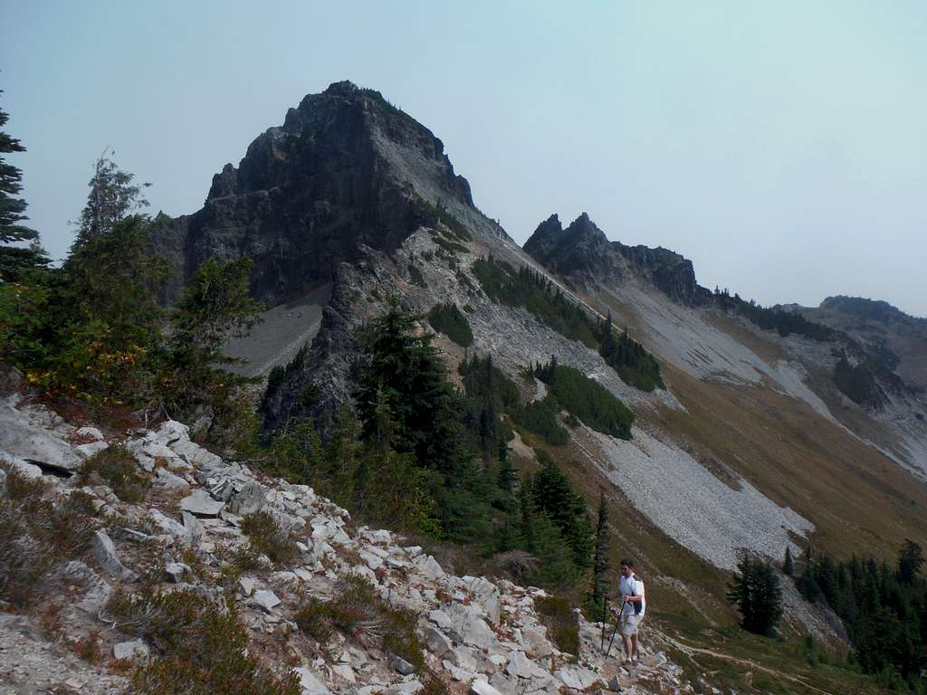 Pinnacle Peak from the side of Plummer