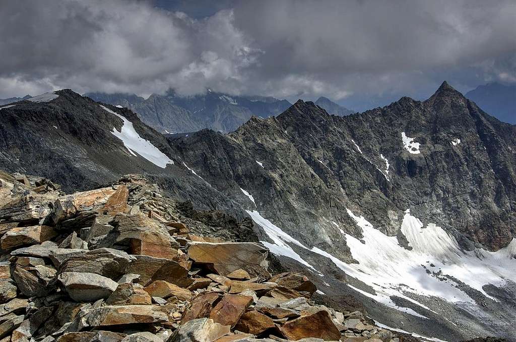 View from Warenkarseitenspitze