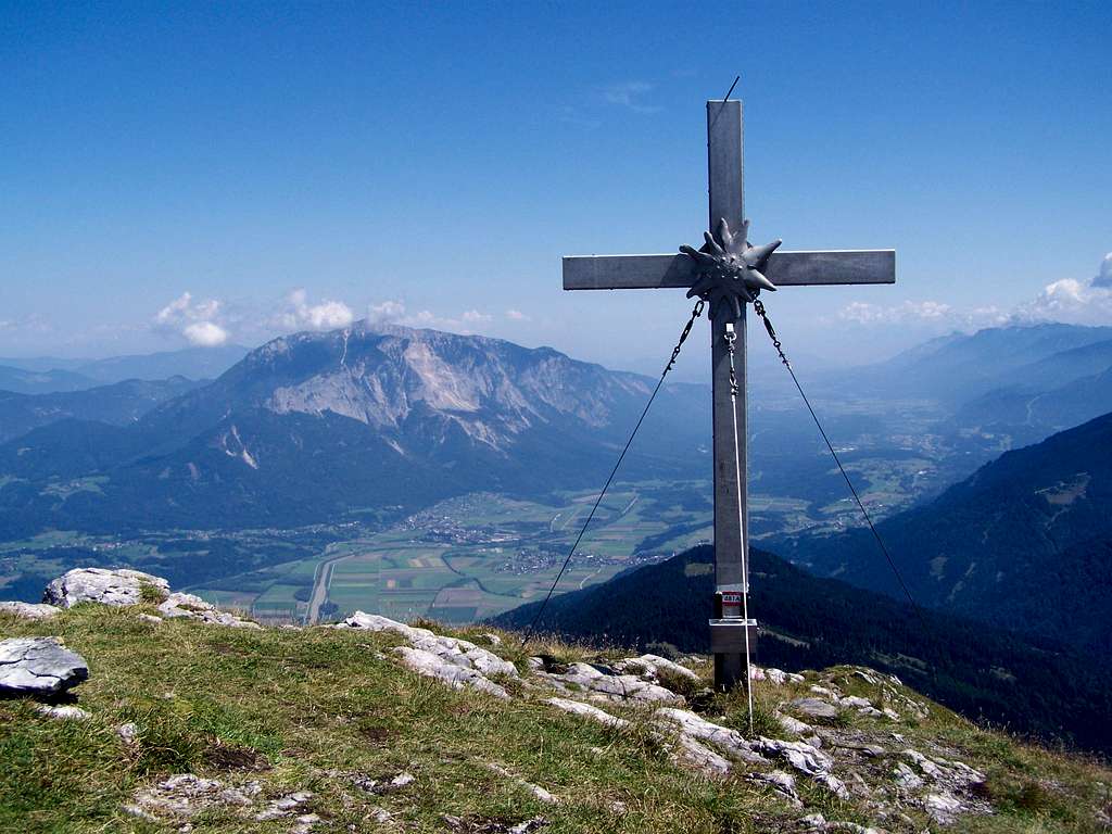 View of the Villach Alps from the peak of Oisternig