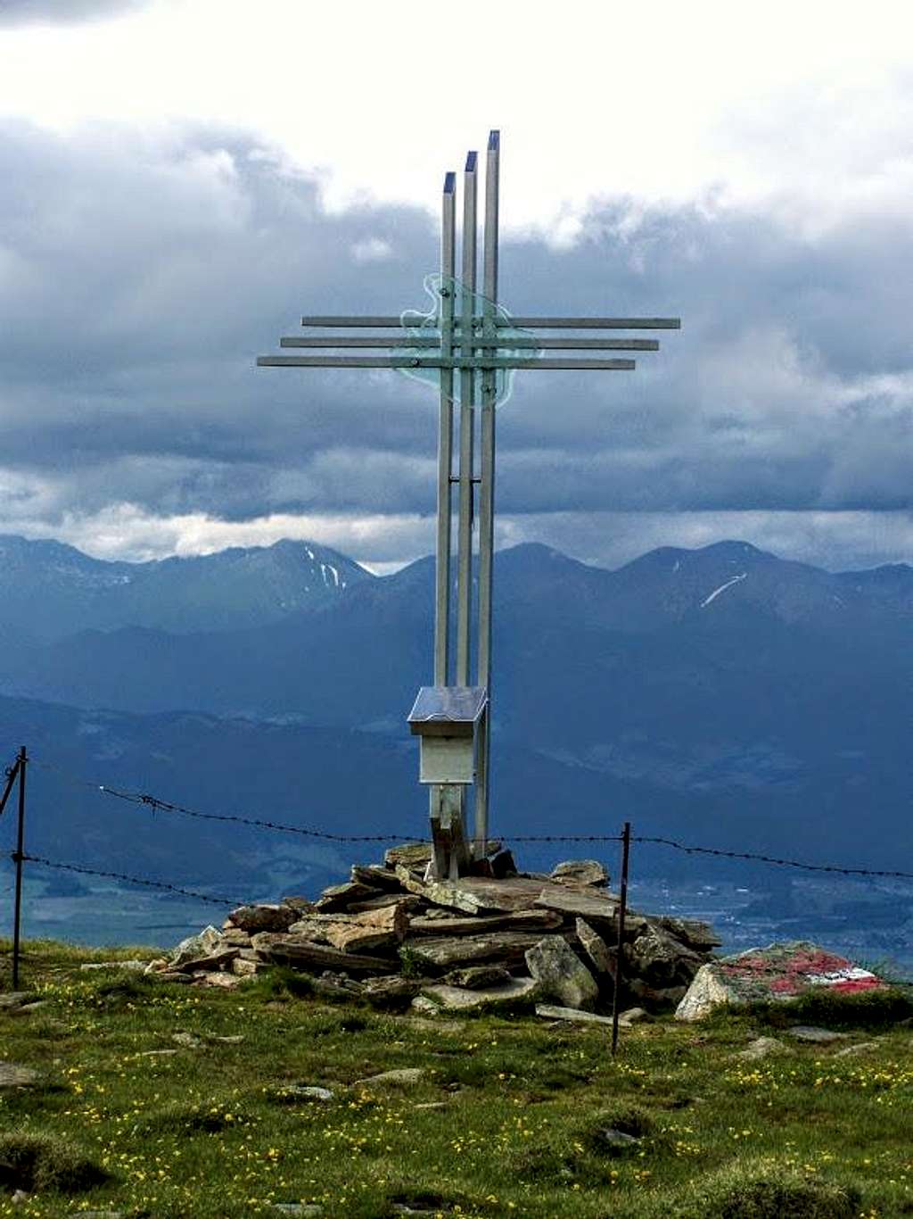 The summit cross of Grössenberg