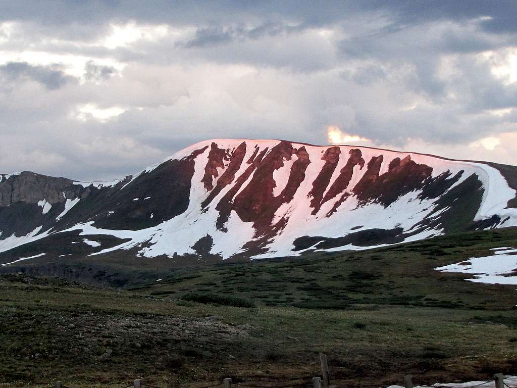 Looking south from Independence Pass