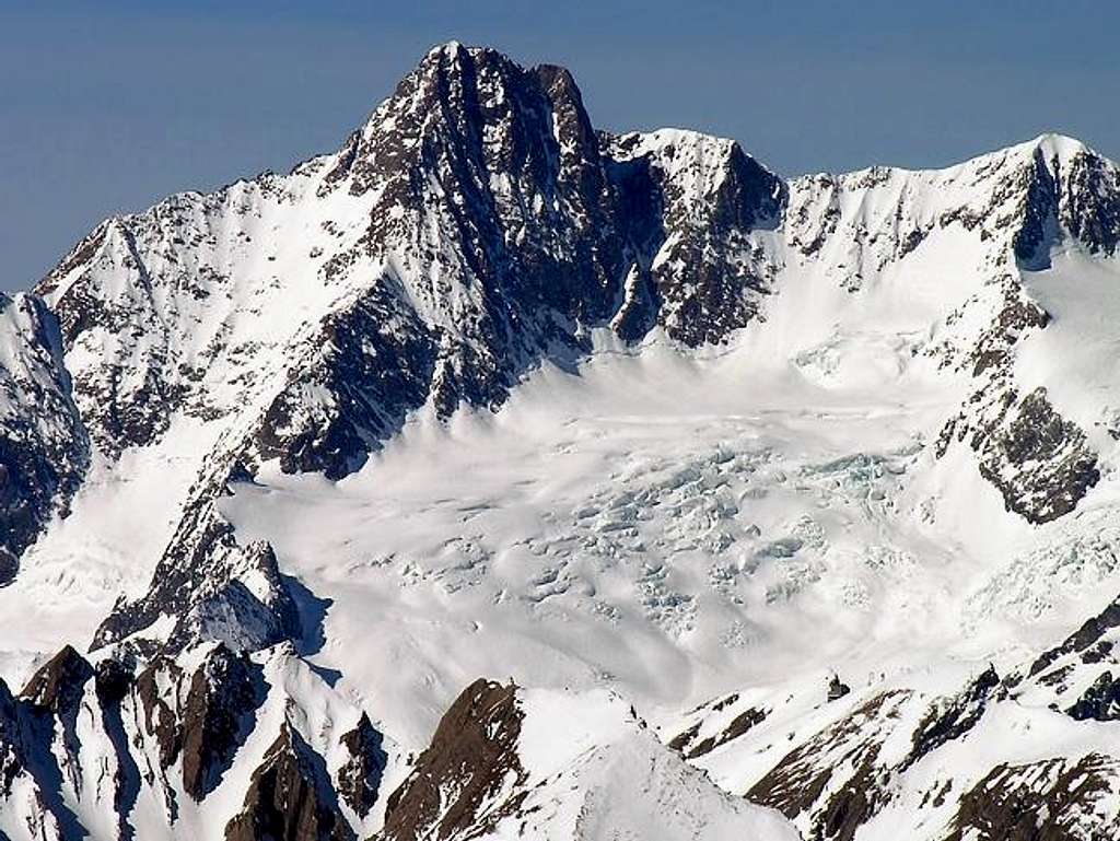 L'aiguille des Glaciers (3817...
