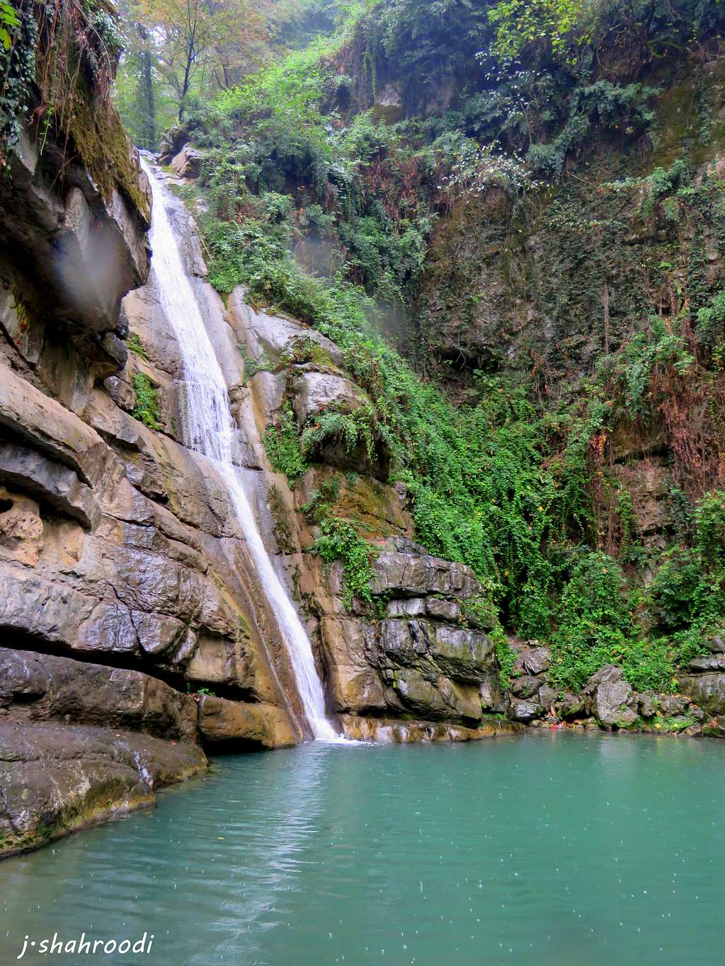 shirabad waterfall (1)