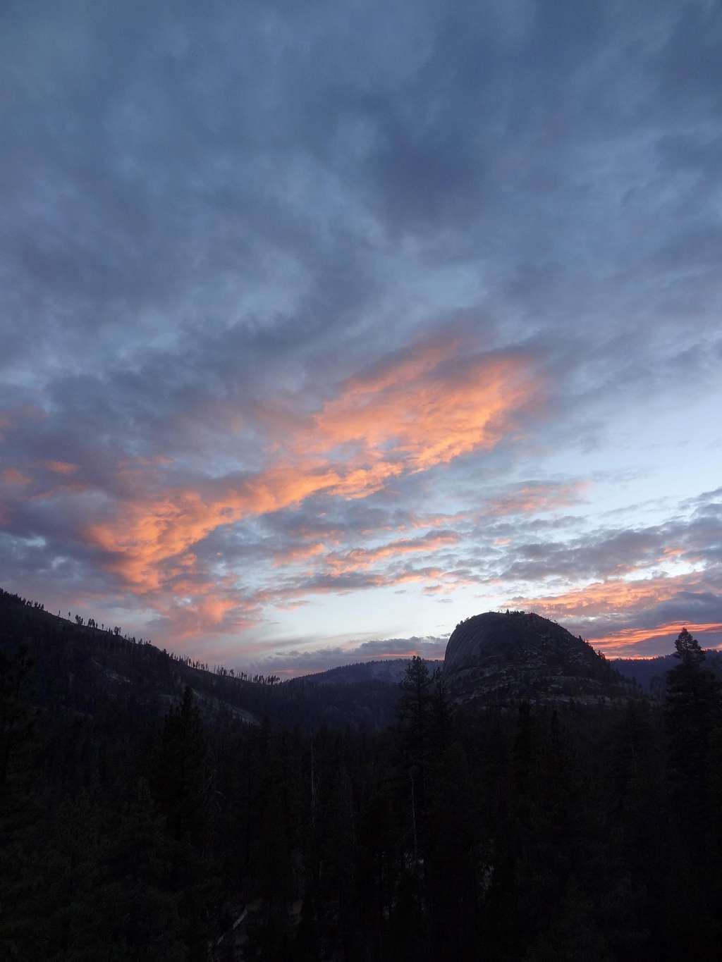 Sunset @ Little Yosemite Valley