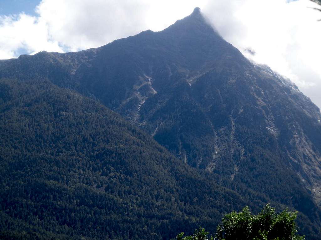 Tour de Salé Northern Face above Selva Plana 2015