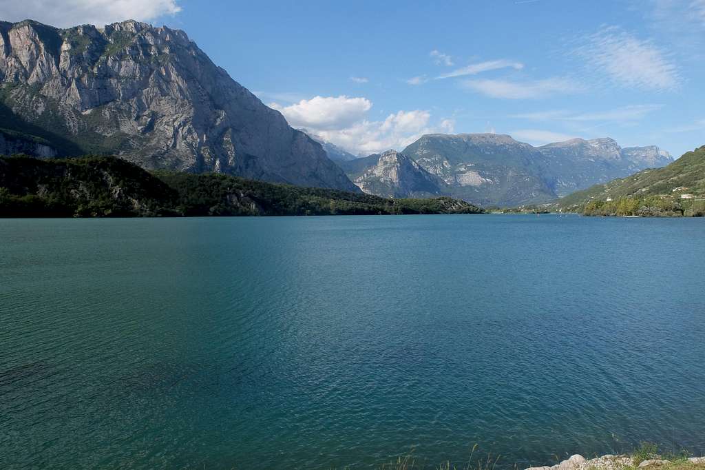 Lago di Cavedina