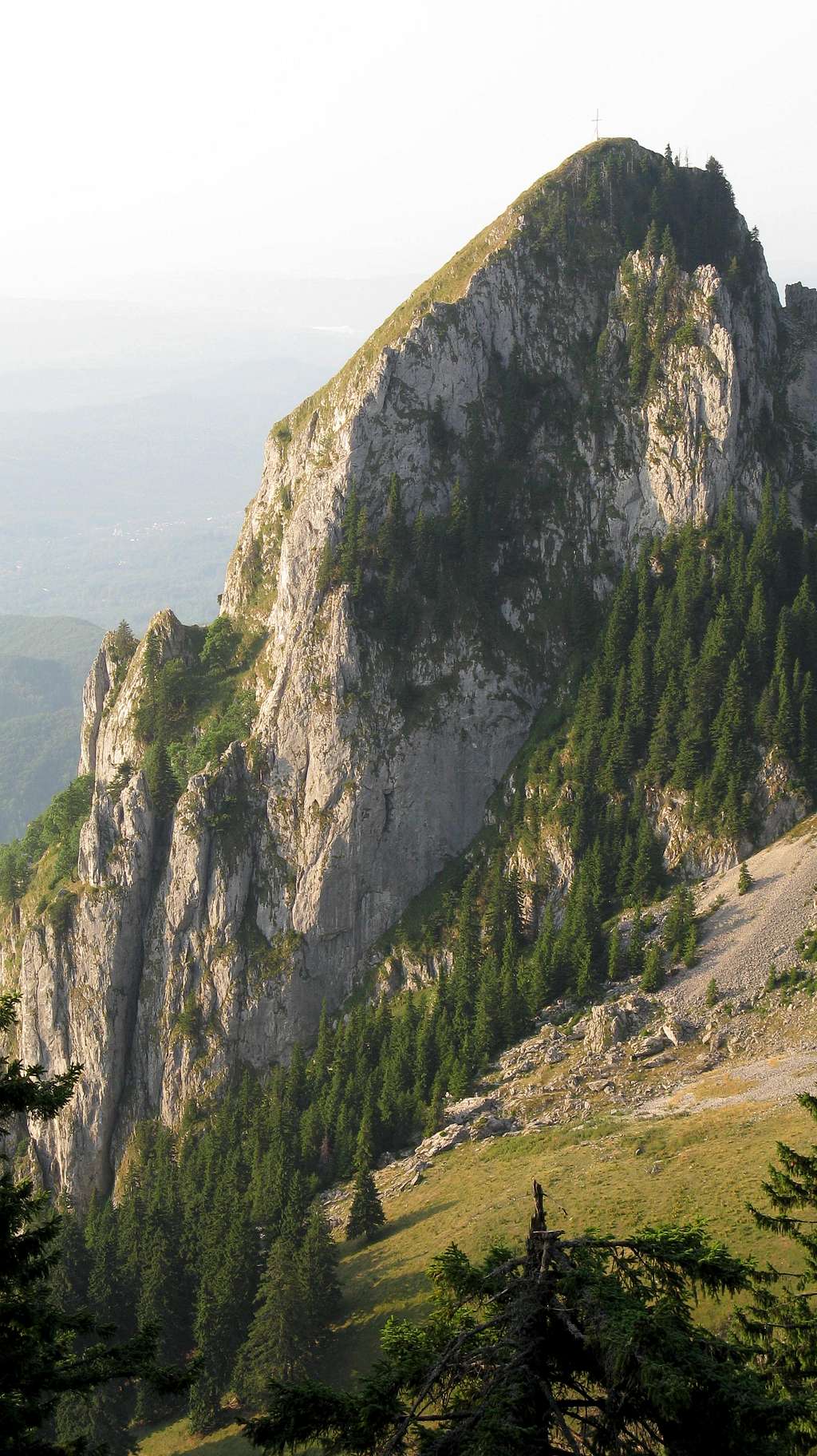 Claia Ţucla (1581 m)