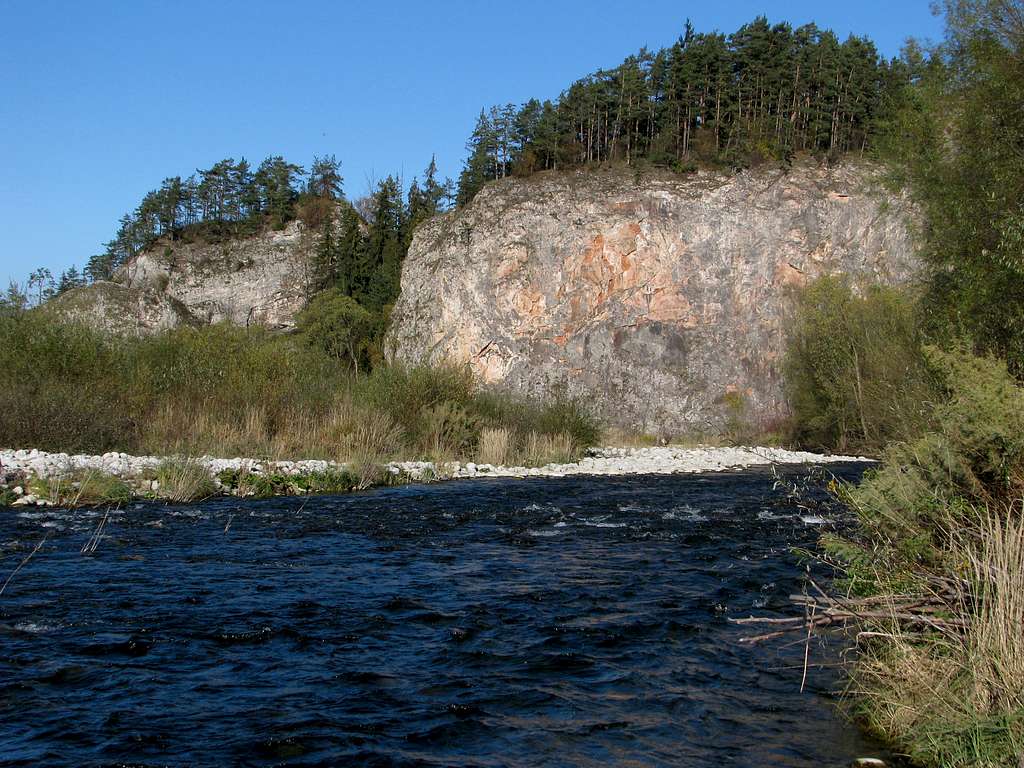 Kramnica's best crag from upriver