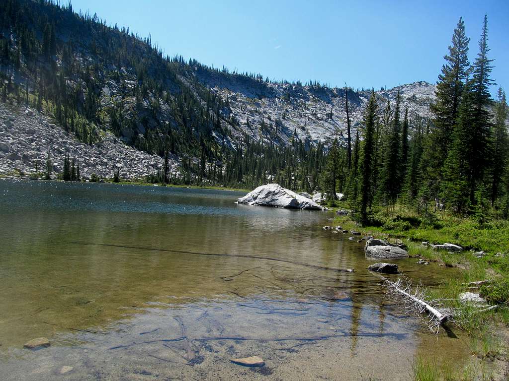 from the unnamed lake SE of Grave