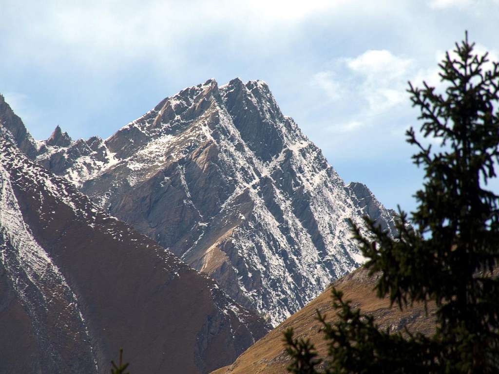 Tête d'Arpy Mont Berrio Blanc from Northeast 2015