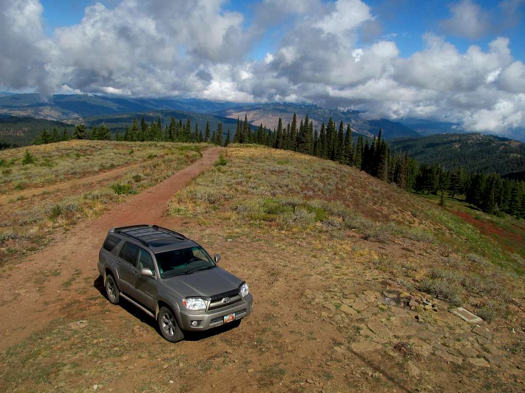 4Runner from Hawley lookout