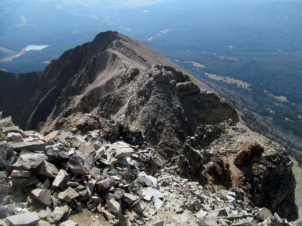 the ascent ridge from the summit