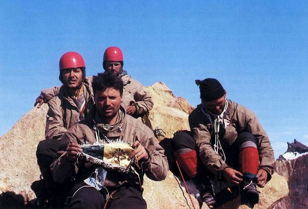 Armando Aste and companions on the summit of Central Tower of Paine, january 1963