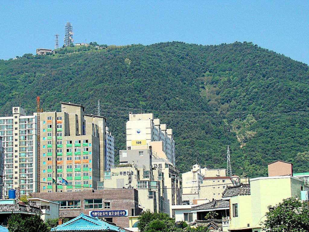 Hwangnyongsan Mountain