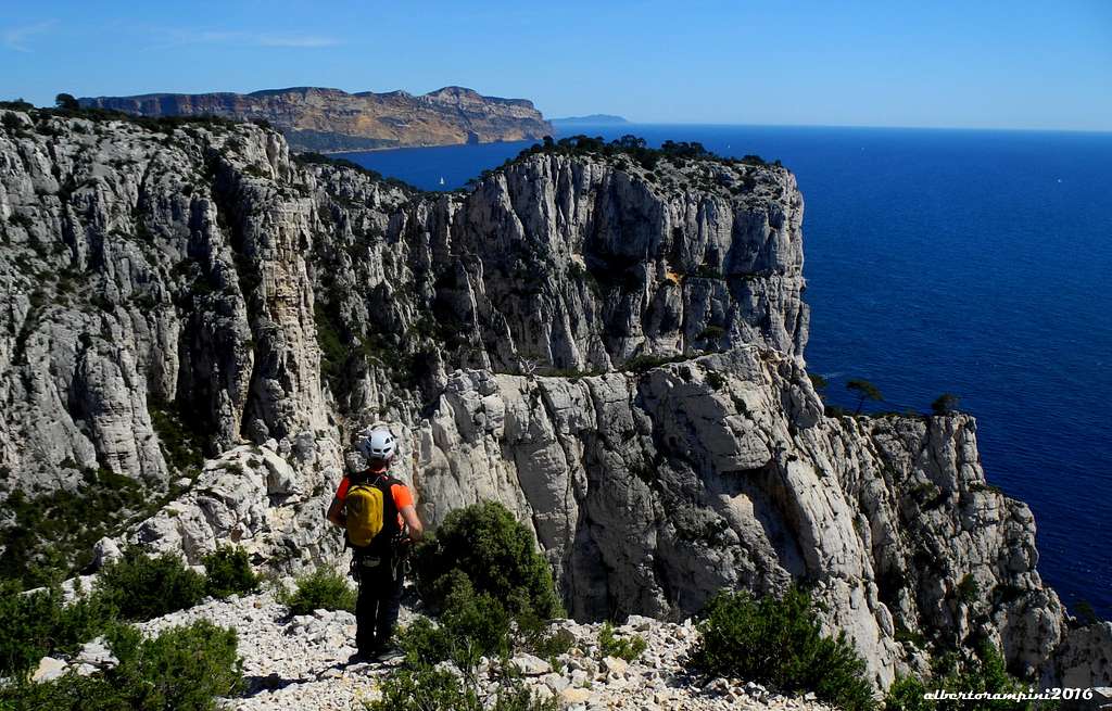 Pano from the summit of Eissadon, Calanques