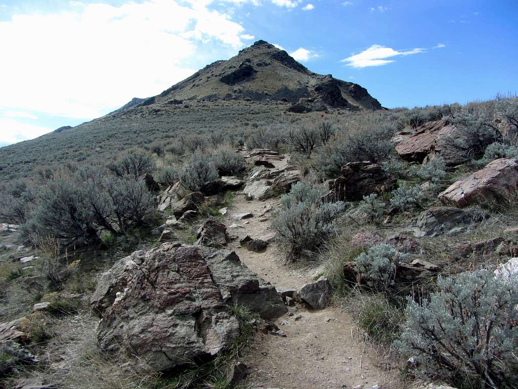 Frary Peak trail