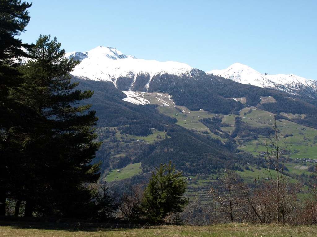 Fallère Group above Tardiva Hill in Val Buthier 2016