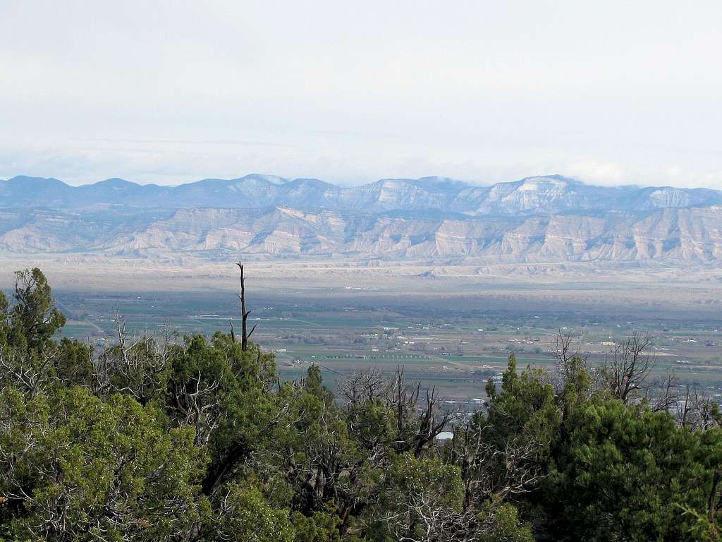 Grand Junction and the mountains to the north of it
