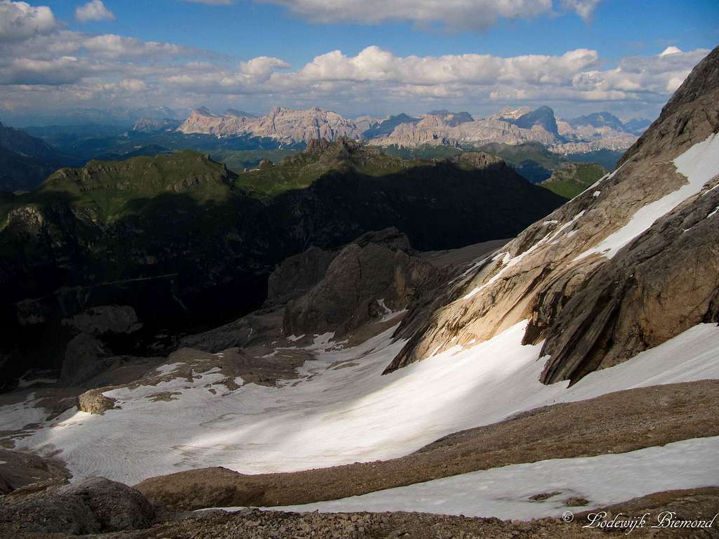 View from Forcella Marmolada towards the North