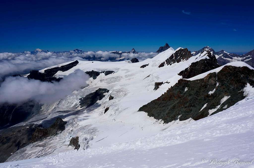 View from Castor towards Breithorn