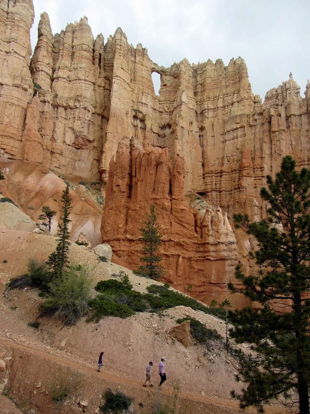 Trail below Wall of Windows