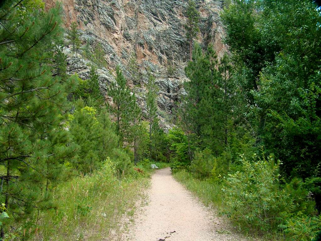 Canyon Wall along the Trail